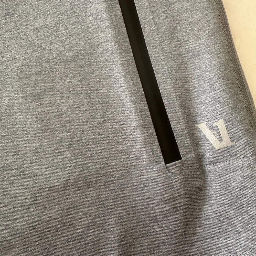 Vuori Sunday Athletic Shorts NWOT in Dusty Blue Heather - Picture 6 of 7